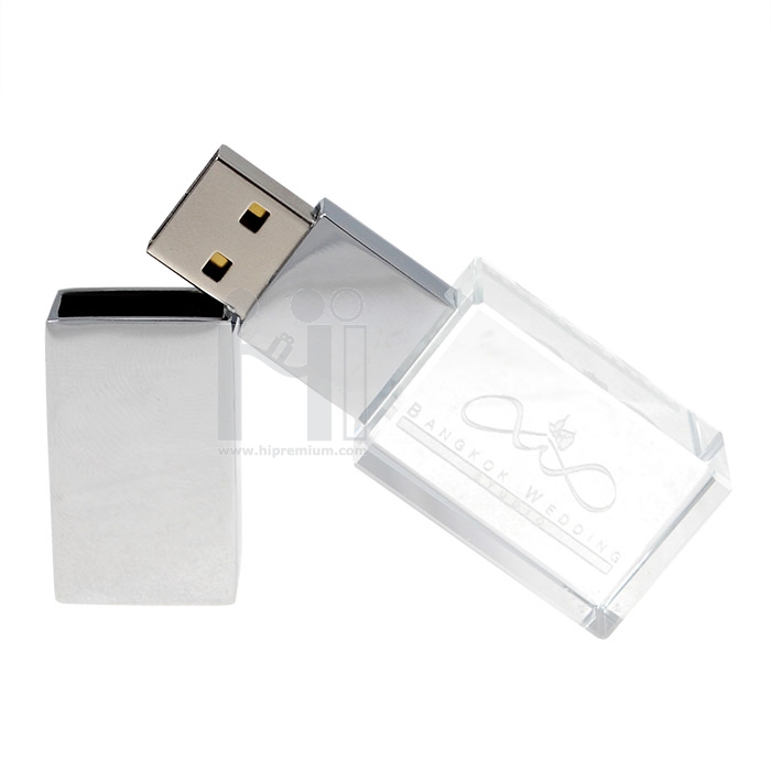 3D crystal USB flash drive บริษัท บางกอก เวดดิ้ง แพลนเนอร์ แอนด์ สตูดิโอ