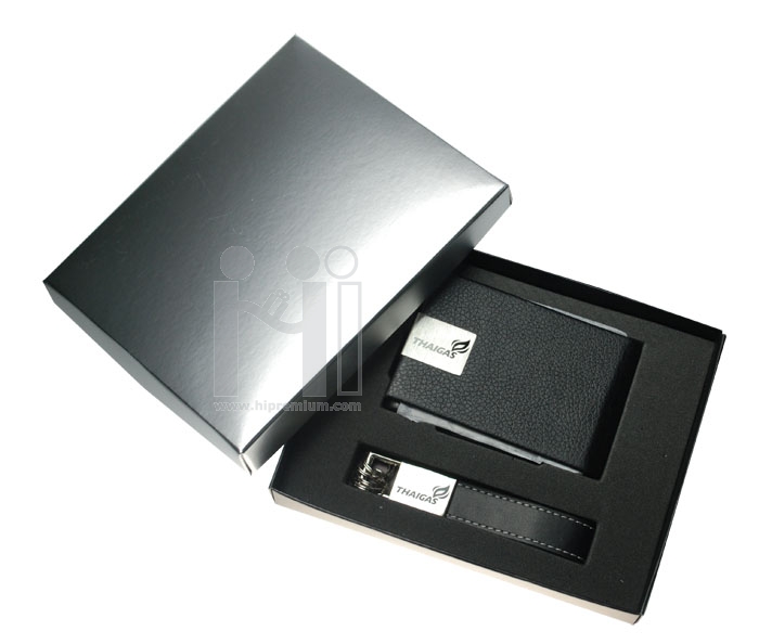 ชุดกล่องของขวัญกิ๊ฟเซ็ท Gift Set<br>กล่องใส่นามบัตรและพวงกุญแจหนังเทียม<br>สั่งขั้นต่ำ 100 ชุด